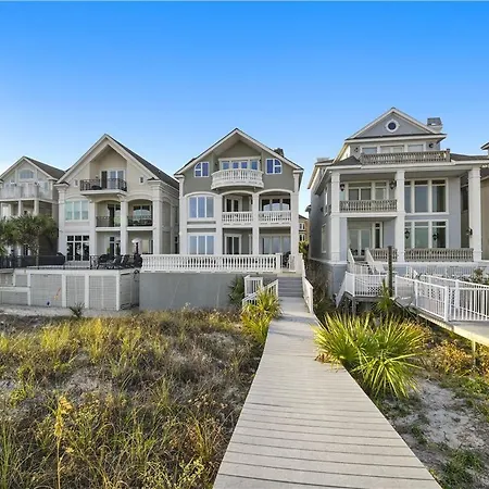 6 Collier Beach Road- Oceanfront, Large Pool, Elevator, Free Activities Included